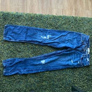 Levi’s 502 jeans